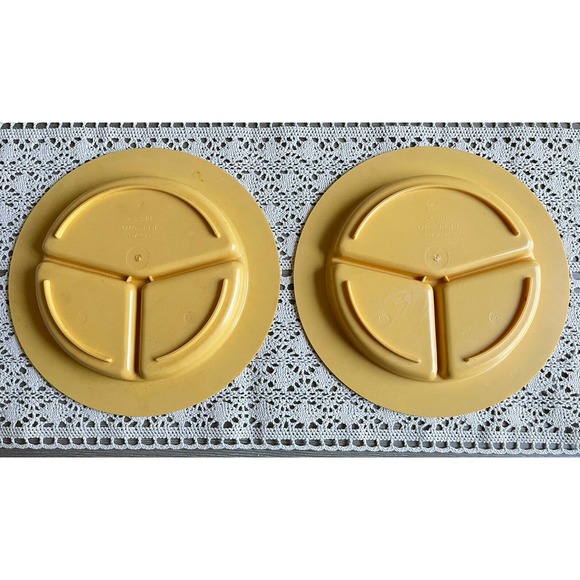 Vintage Deka Story Land Cinderella Goldilocks Riding Hood Plastic Divided Plates - Picture 4 of 5